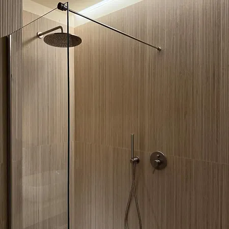 Ando's Boutique Garden Apartamento *